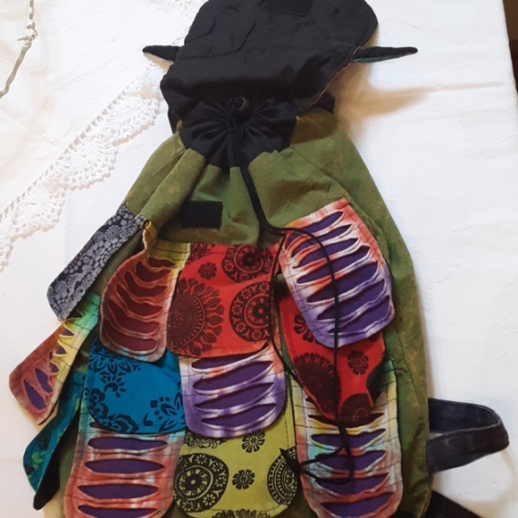 Drawstring owl backpack - Picture 2 of 3